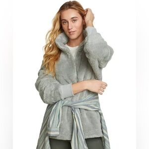 Eddie Bauer Women’s Quest Plush 1/4-Zip Fleece Sweater